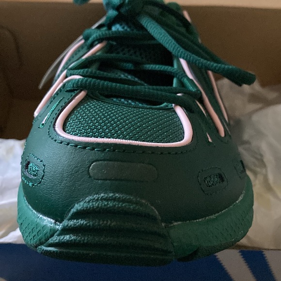 EQT Gazelle NWT Adidas sneakers size 8.5 - Picture 4 of 6